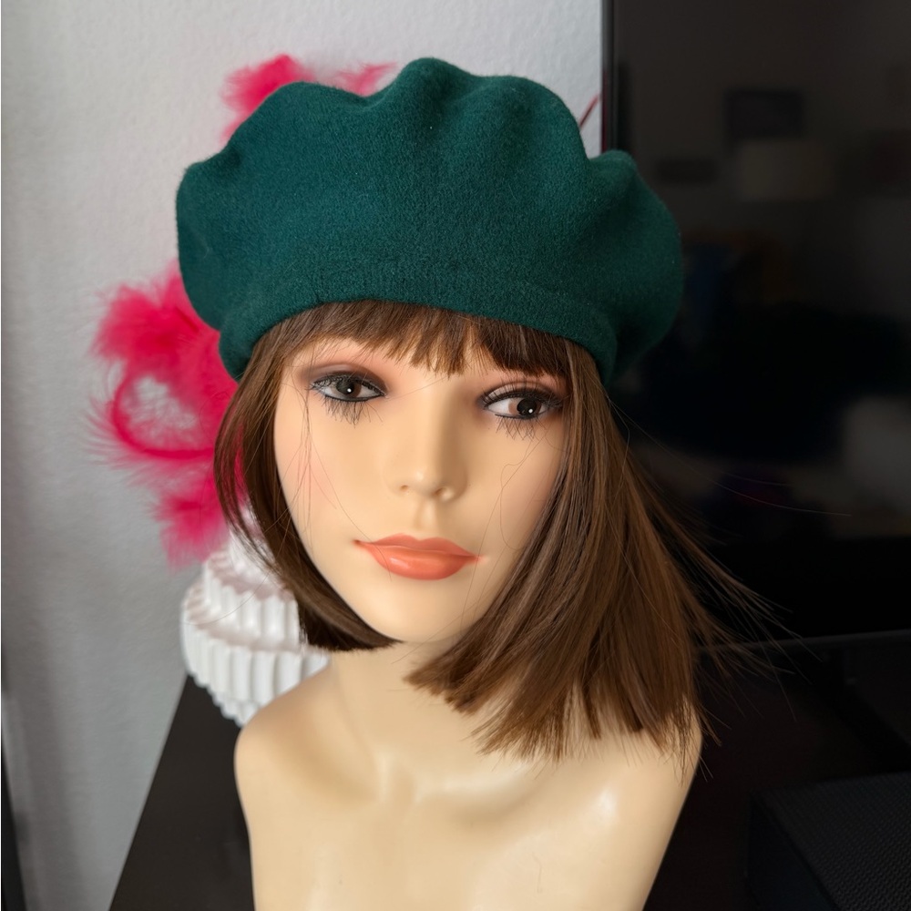 Green Wool Beret